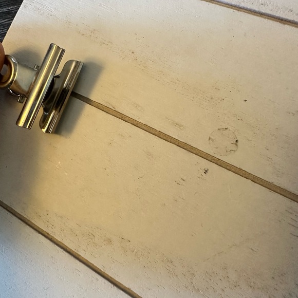 Picture Holder - Picture 3 of 4